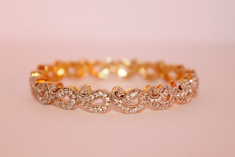 Heritage Gold Bangle Pair